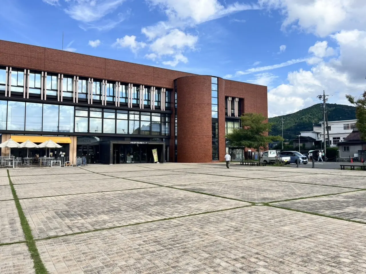 多治見市モザイクマート